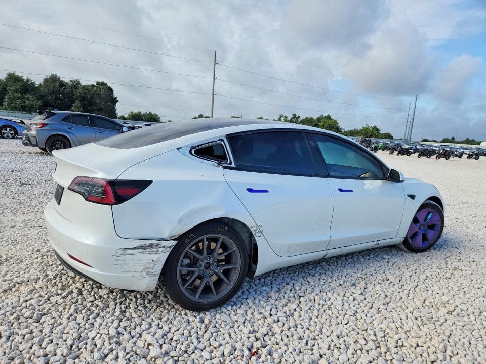 2023 TESLA MODEL 3 3