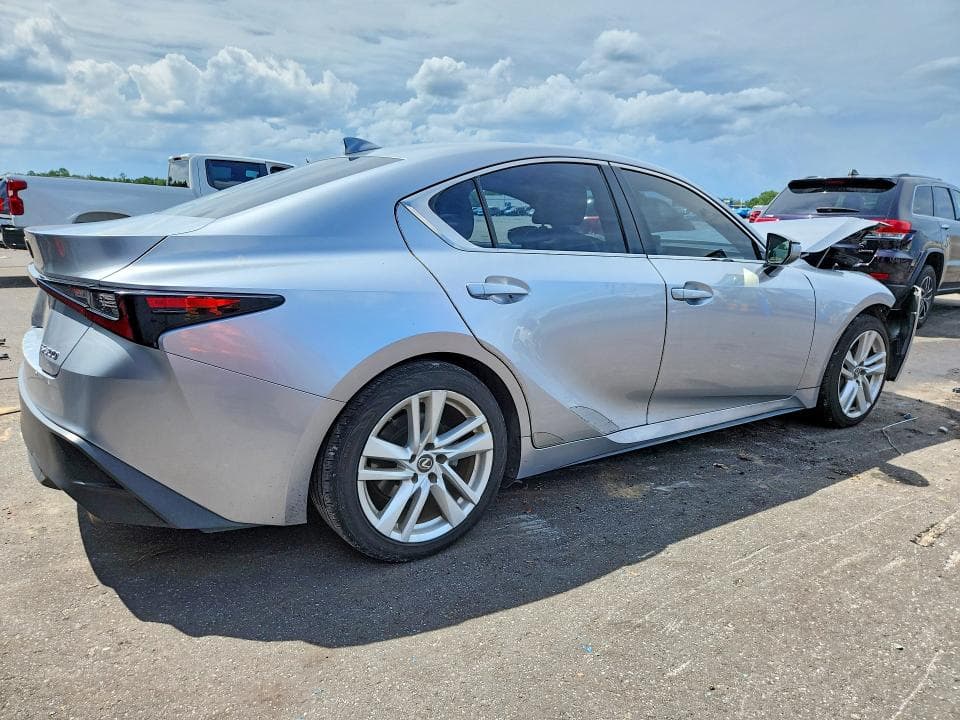 2021 LEXUS IS 300 3