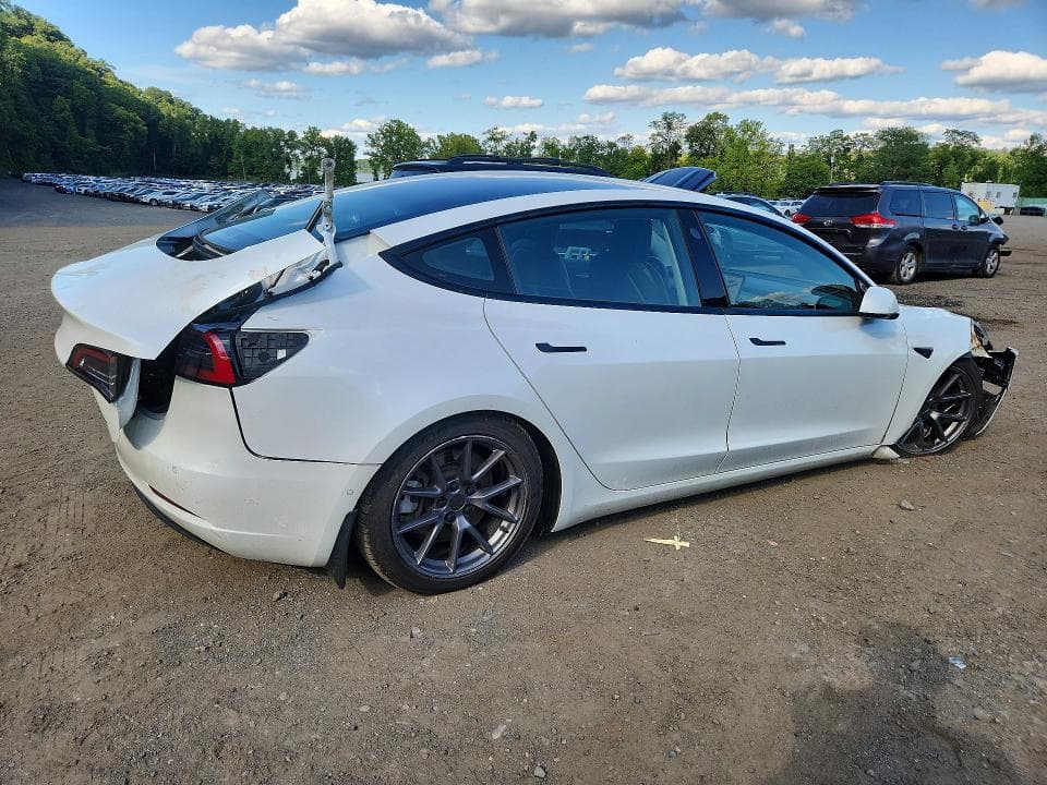 2022 TESLA MODEL 3 3