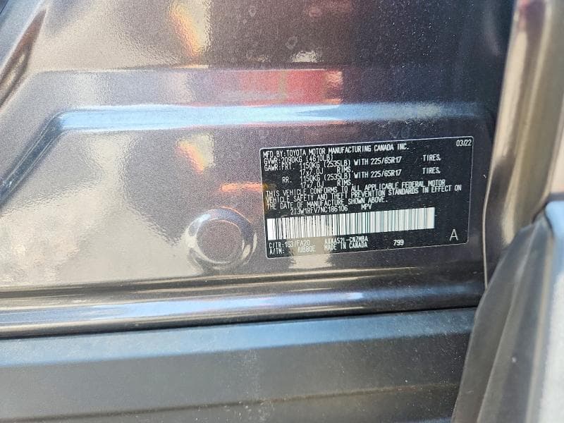 2022 TOYOTA RAV4 XLE 14