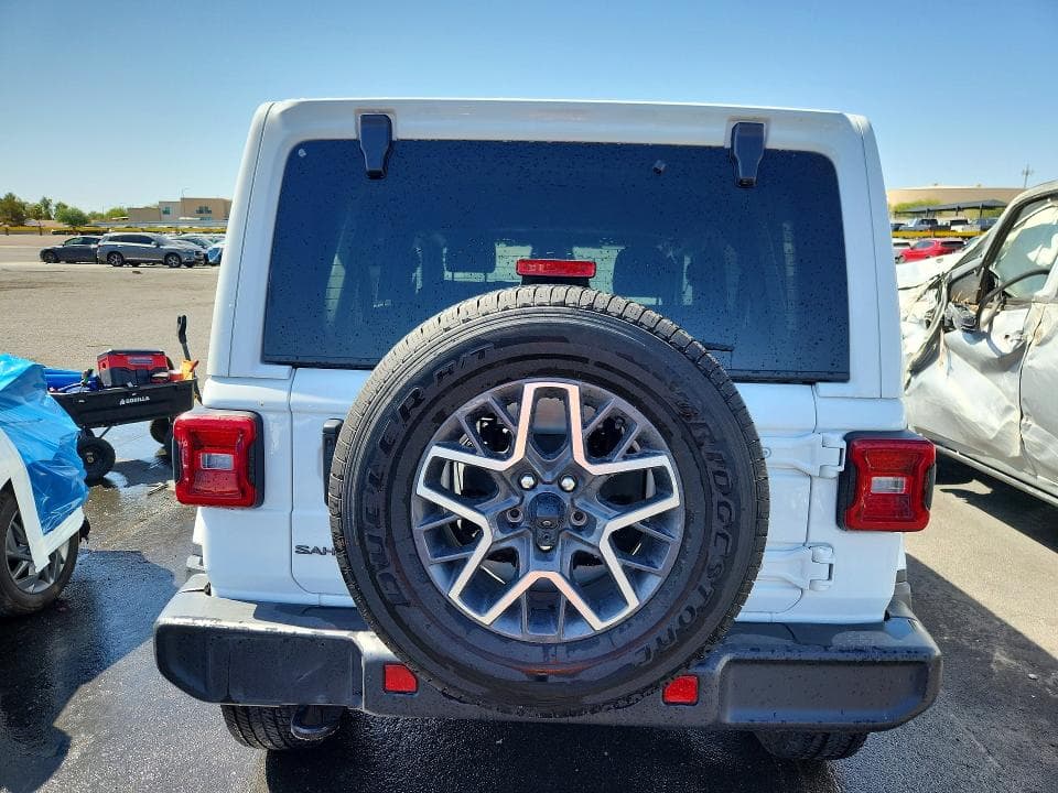 2025 JEEP WRANGLER SAHARA 6