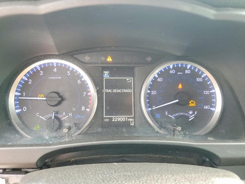 2019 TOYOTA HIGHLANDER LE 9