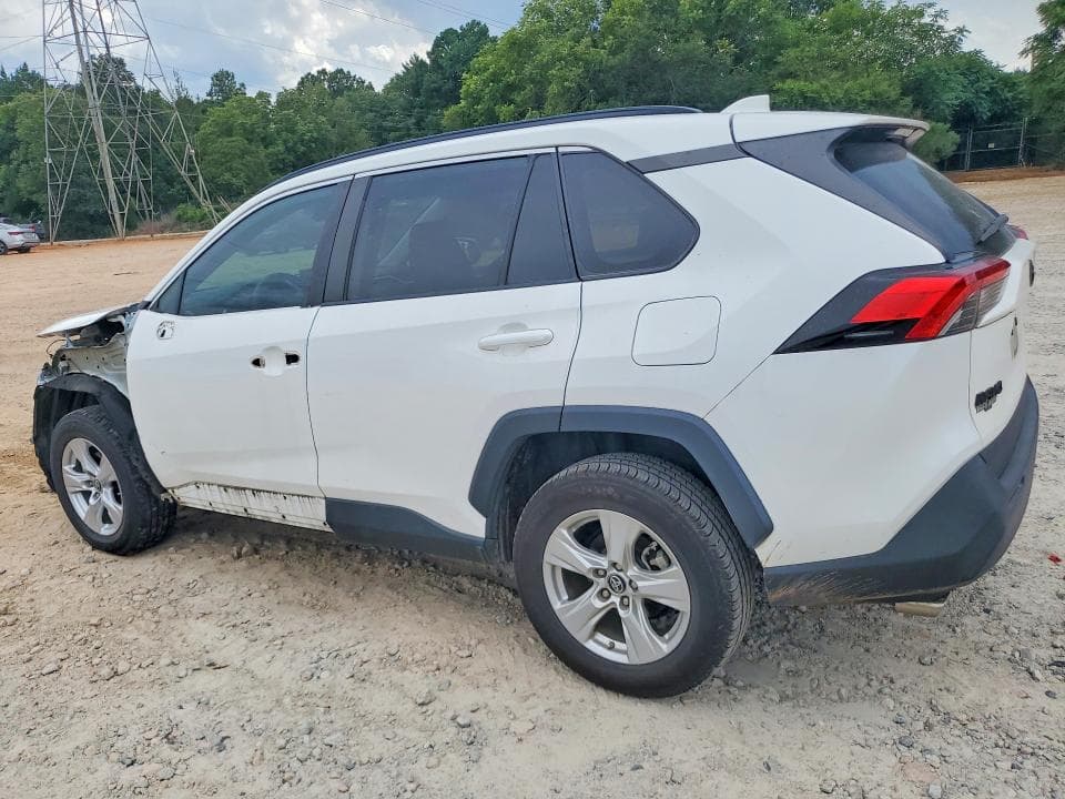 2019 TOYOTA RAV4 XLE 2