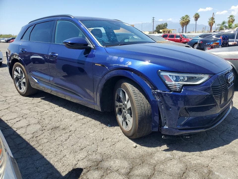 2021 AUDI E-TRON PREMIUM 4