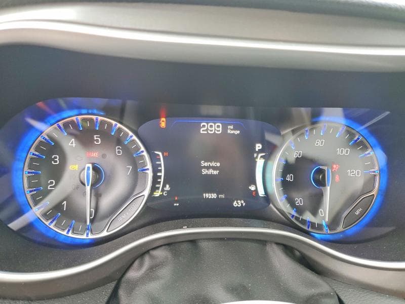 2023 CHRYSLER PACIFICA TOURING L 9