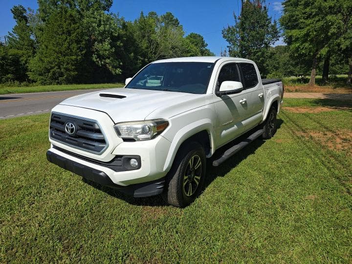 2017 TOYOTA TACOMA TRD SPORT 2