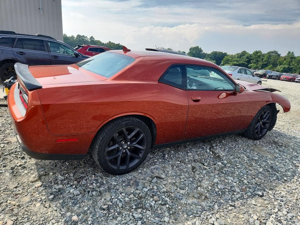 2020 DODGE CHALLENGER SXT 3