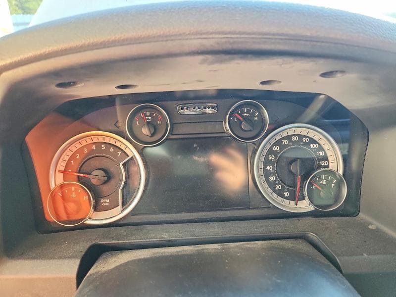 2017 RAM 1500 SLT 9