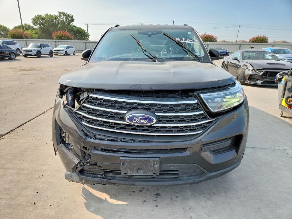 2024 FORD EXPLORER XLT 5