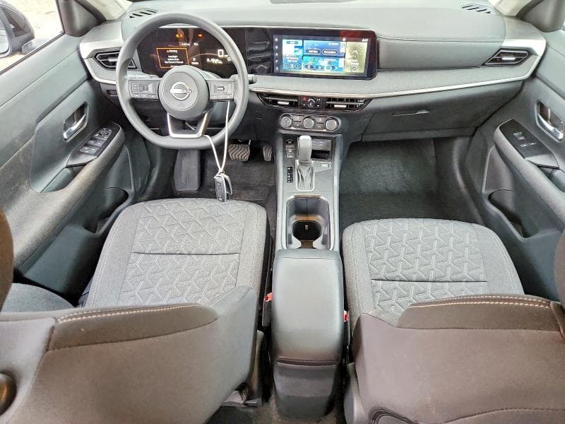 2025 NISSAN KICKS SV 8
