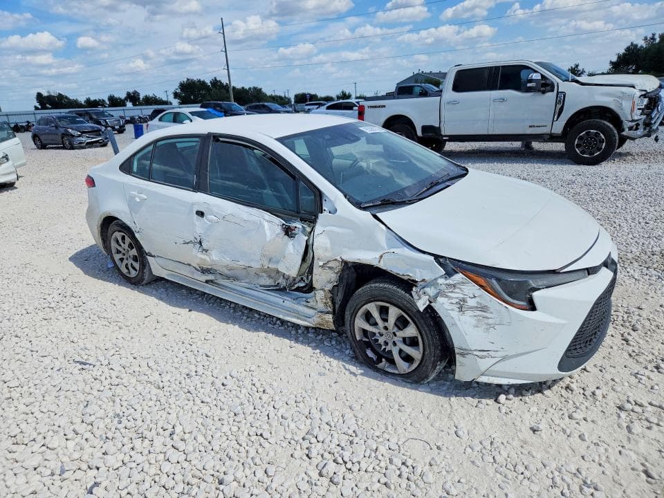 2021 TOYOTA COROLLA LE 4