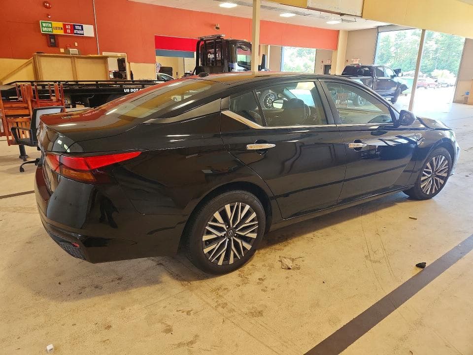 2025 NISSAN ALTIMA SV 3