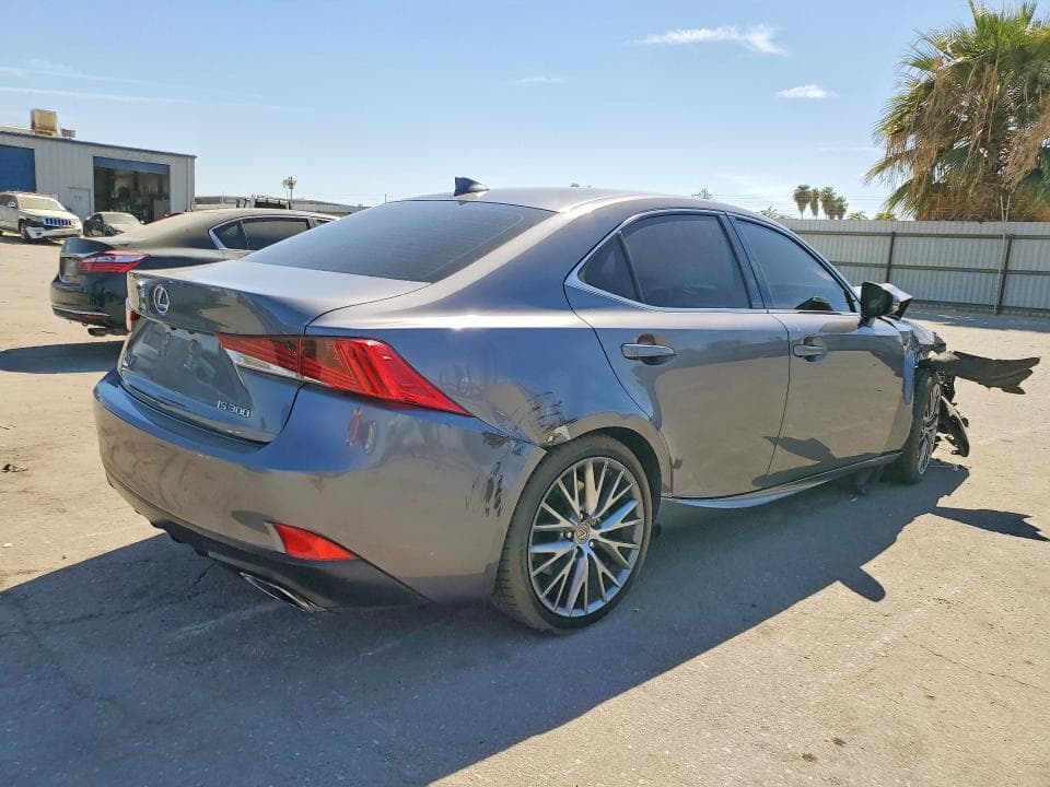 2018 LEXUS IS 300 3