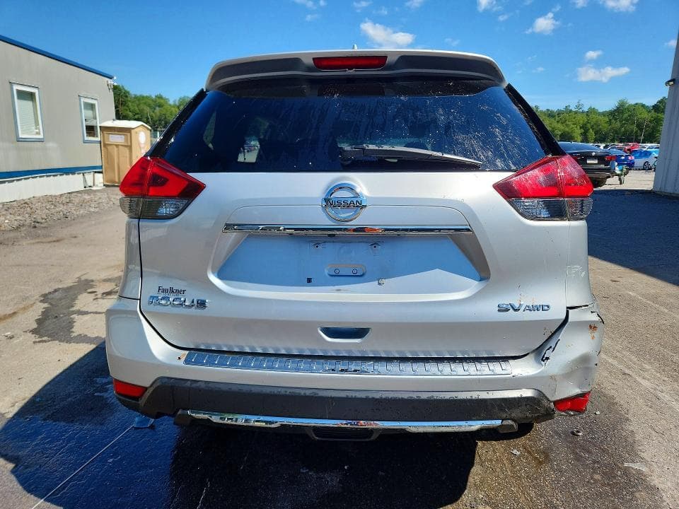 2017 NISSAN ROGUE SV 6
