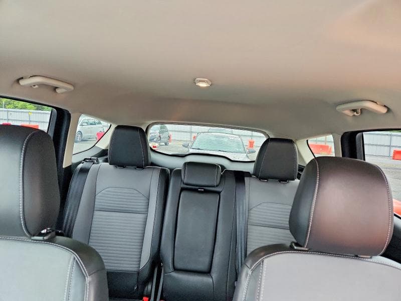 2019 FORD ESCAPE SE 10