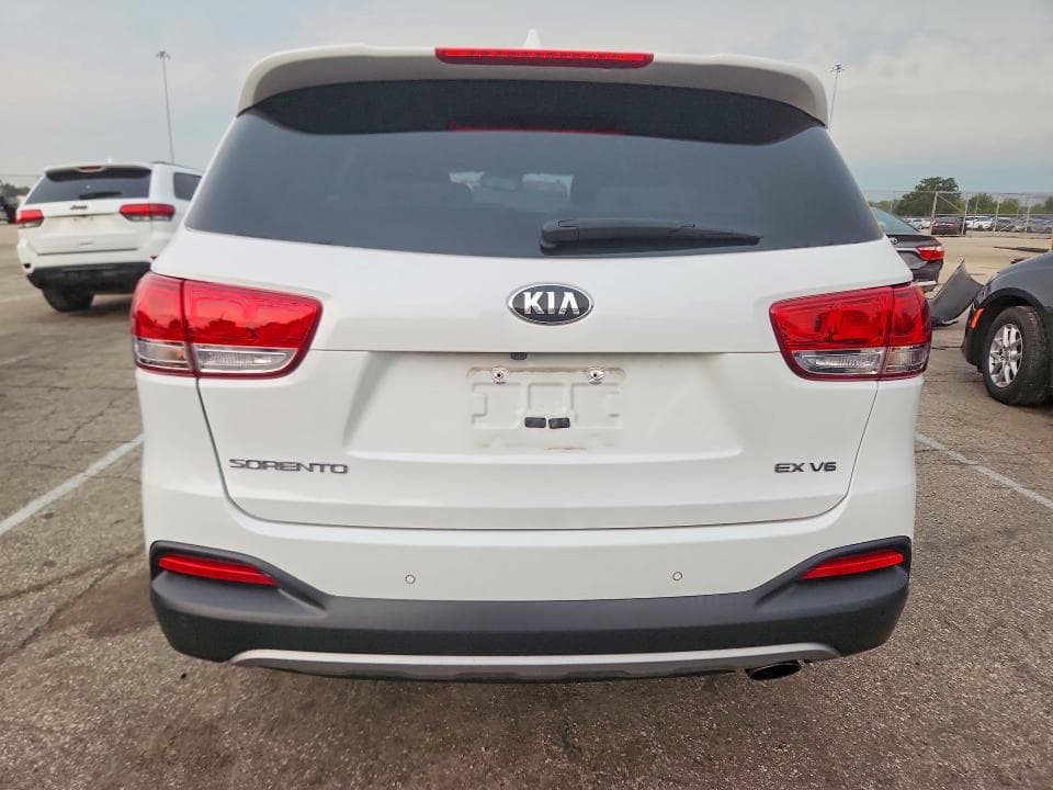 2017 KIA SORENTO EX 6
