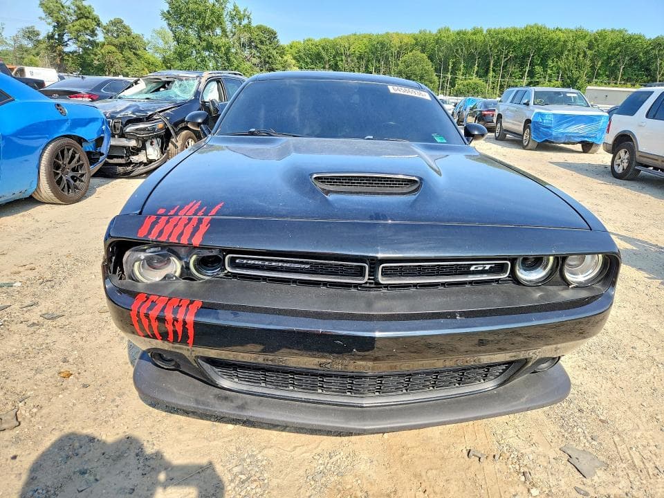 2022 DODGE CHALLENGER GT 5