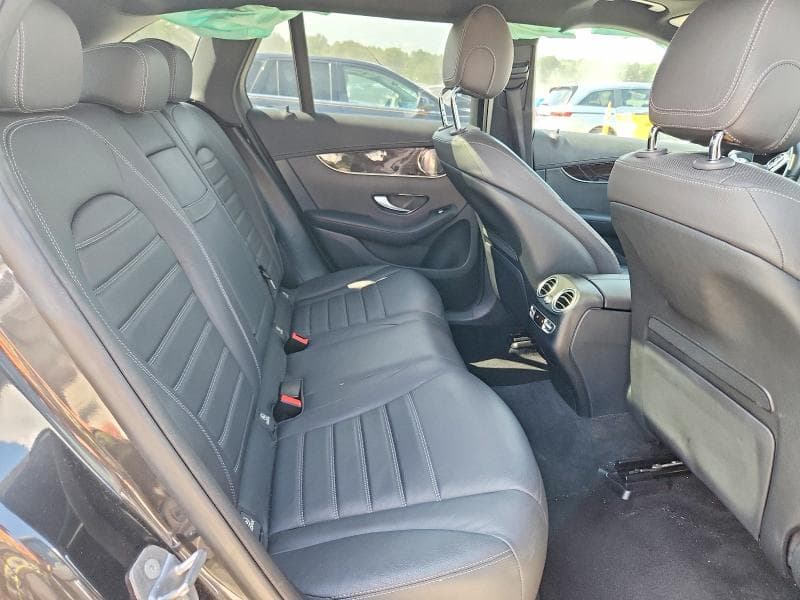 2020 MERCEDES-BENZ GLC 300 11