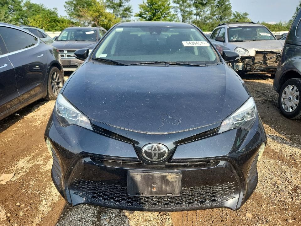 2019 TOYOTA COROLLA SE 5