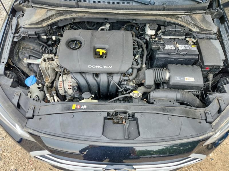 2018 HYUNDAI ELANTRA SEL 11