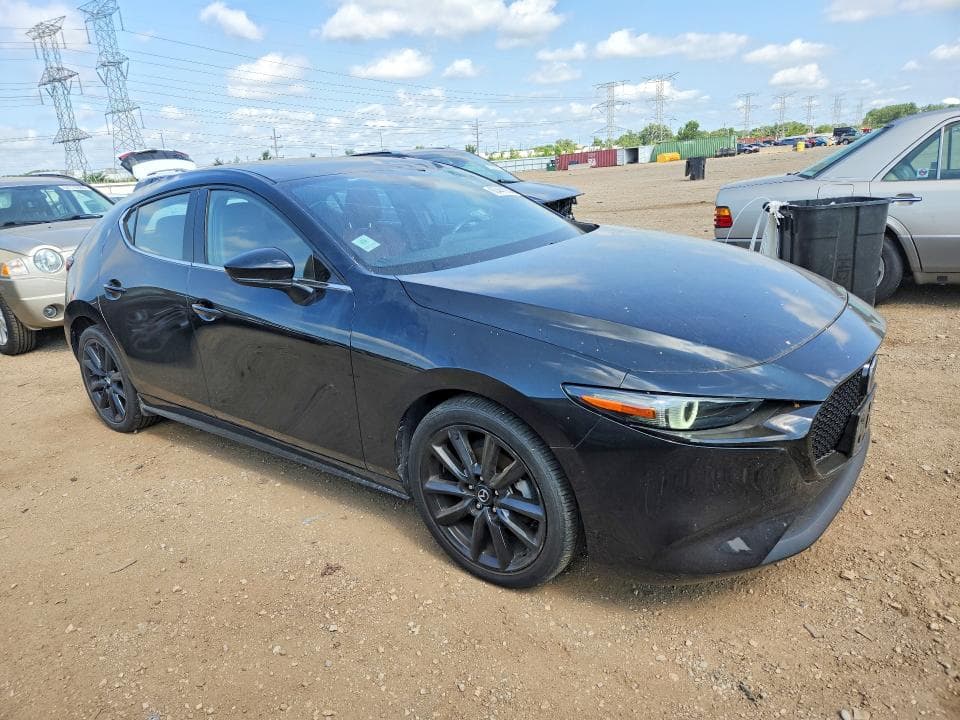 2021 MAZDA 3 PREMIUM 4