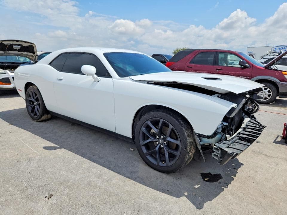 2021 DODGE CHALLENGER SXT 4