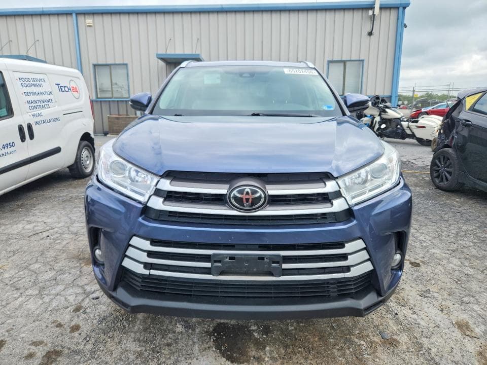 2019 TOYOTA HIGHLANDER XLE 5