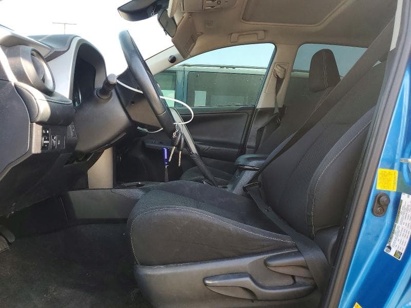 2017 TOYOTA RAV4 XLE 7