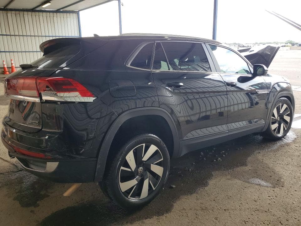 2026 VOLKSWAGEN ATLAS CROSS SPORT SE 3