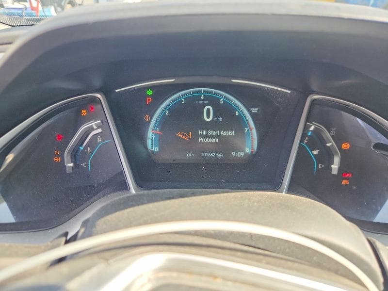 2017 HONDA CIVIC EX 9