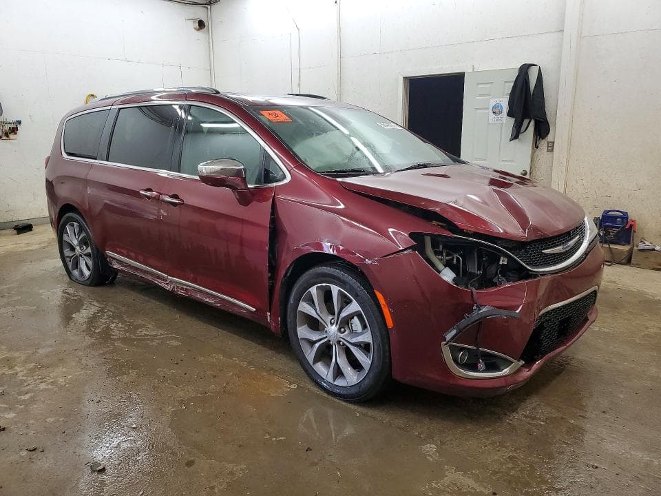 2020 CHRYSLER PACIFICA LIMITED 4