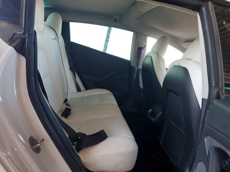 2021 TESLA MODEL 3 10