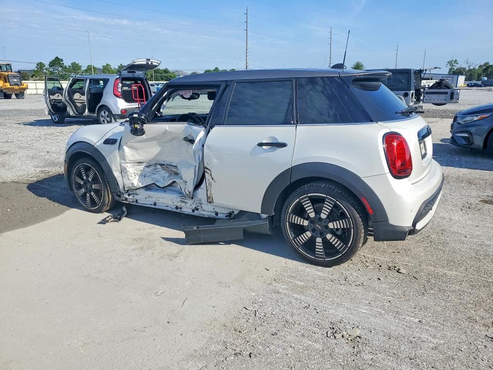 2024 MINI COOPER S 2