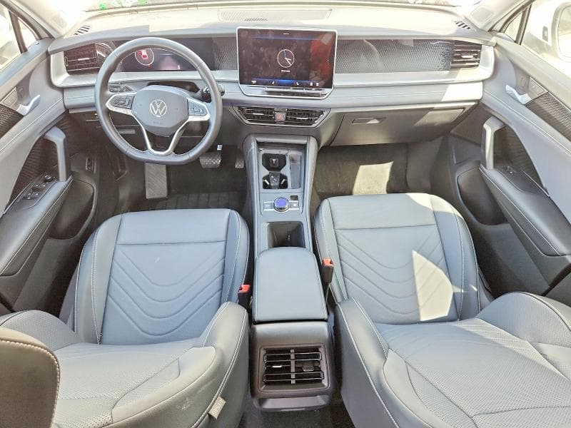 2026 VOLKSWAGEN TIGUAN SE 8