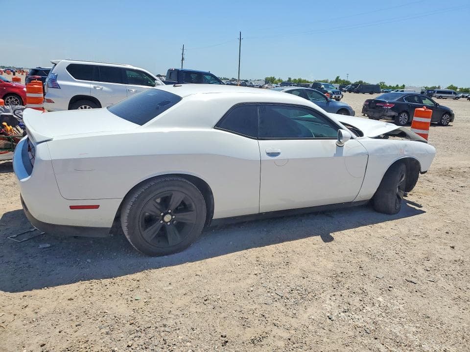 2021 DODGE CHALLENGER SXT 3