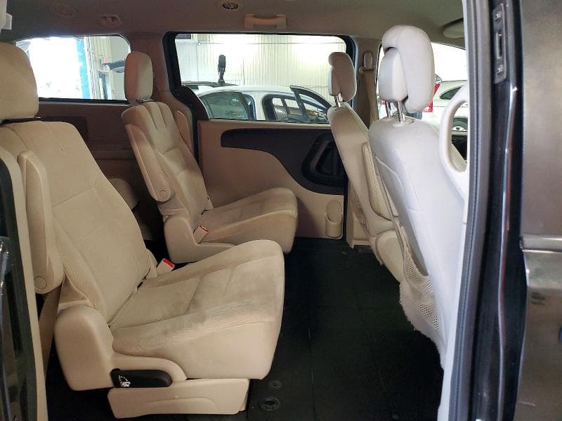 2018 DODGE GRAND CARAVAN SE 11