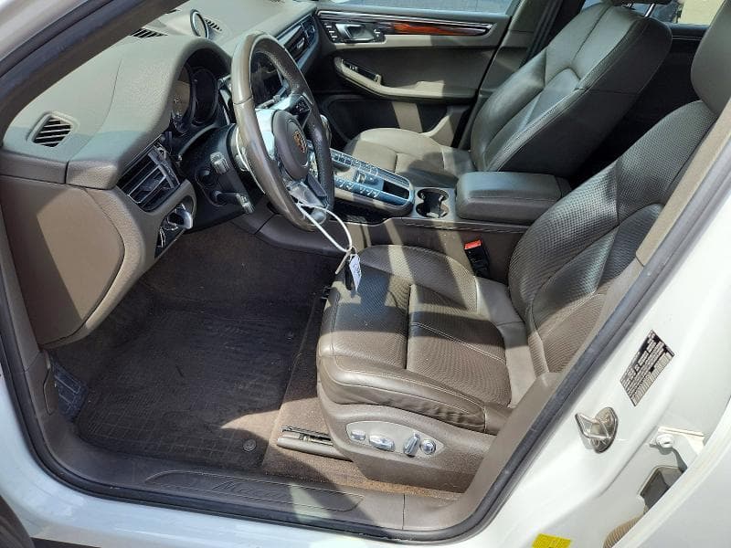 2020 PORSCHE MACAN 7