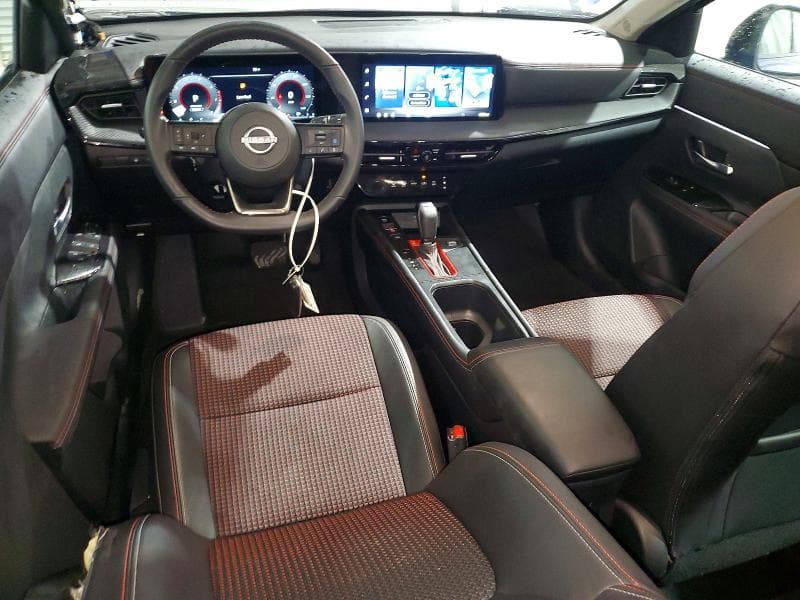 2026 NISSAN KICKS SR 8