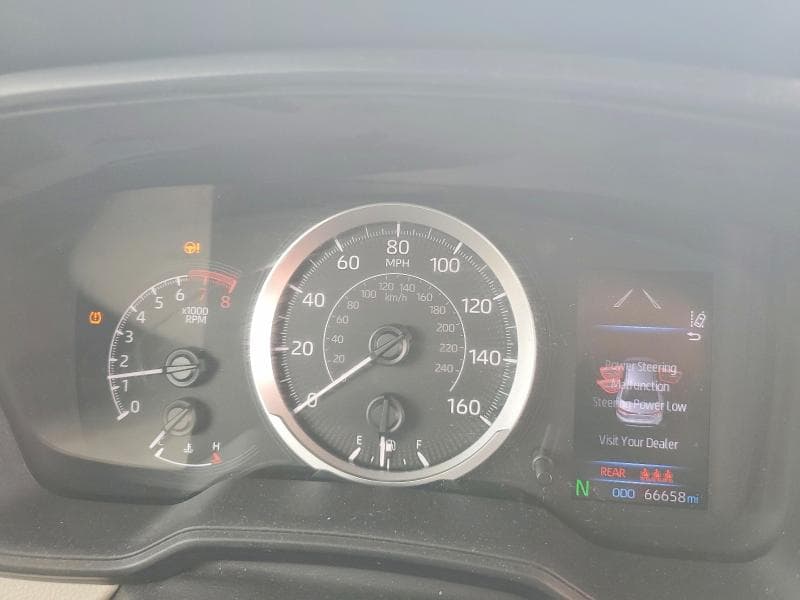 2022 TOYOTA COROLLA LE 9