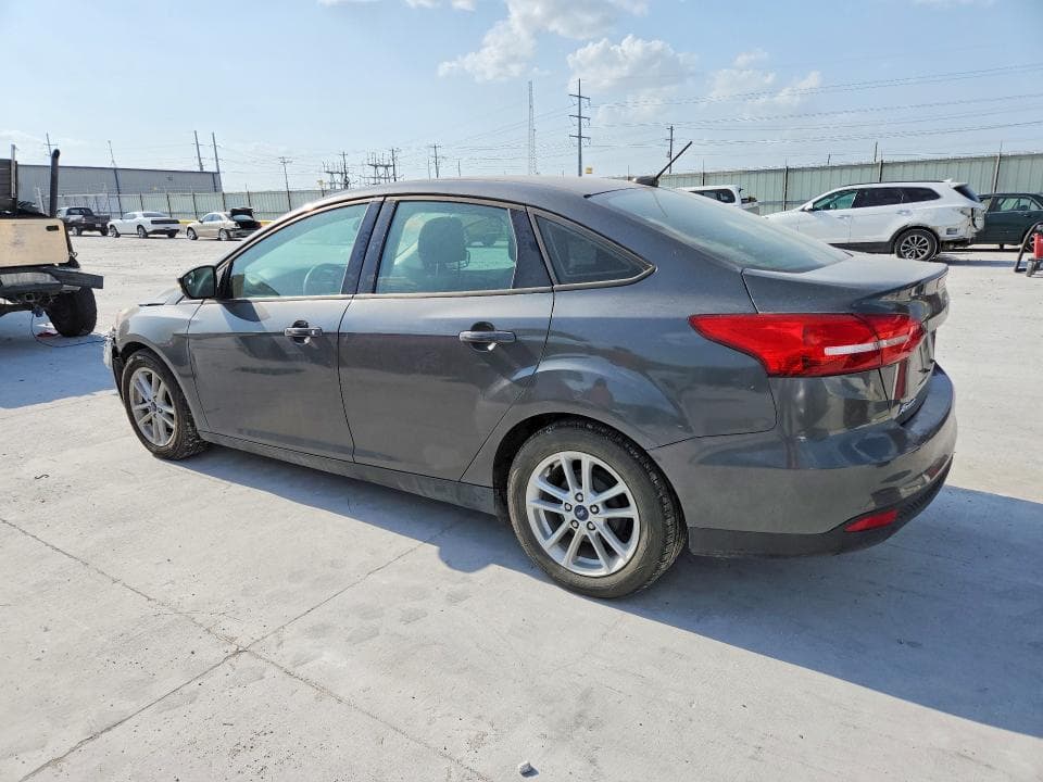 2017 FORD FOCUS SE 2