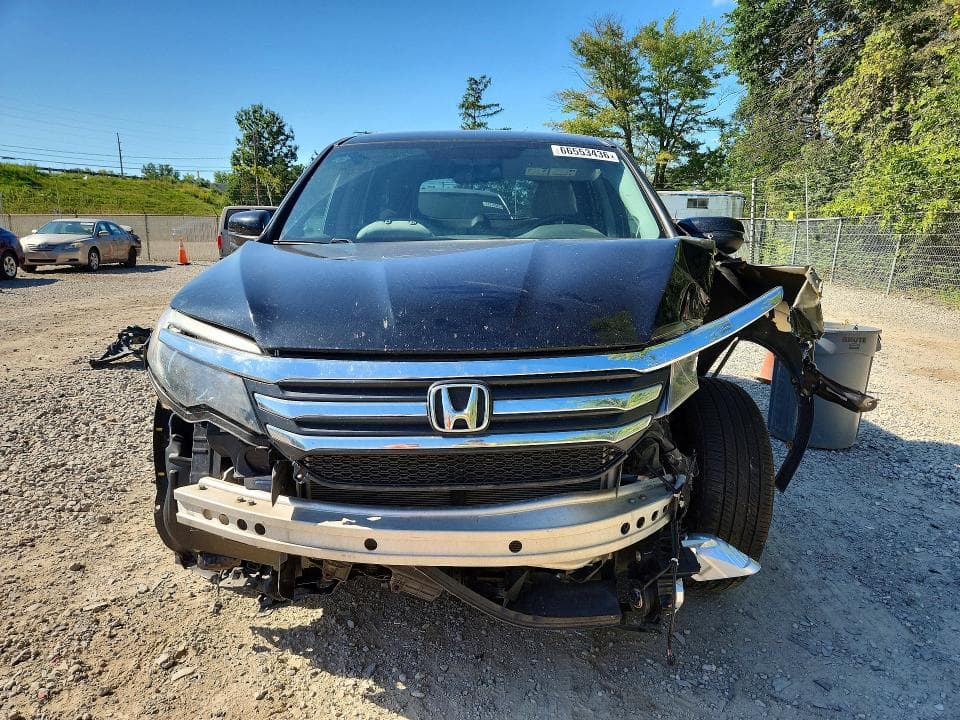 2018 HONDA PILOT EX 5