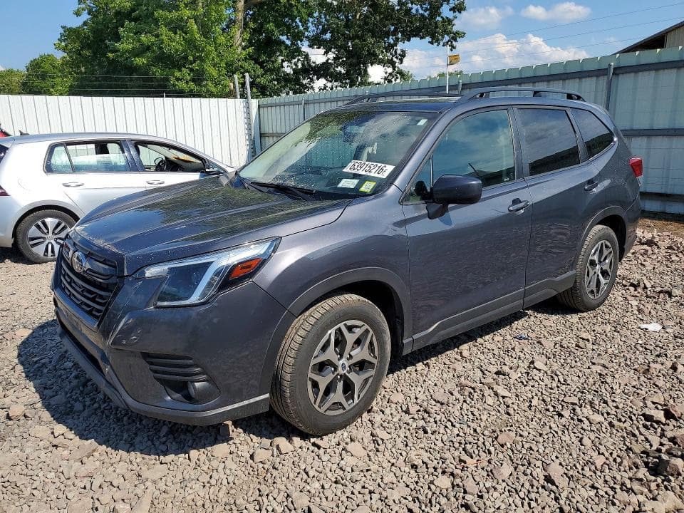 2022 SUBARU FORESTER PREMIUM - 1