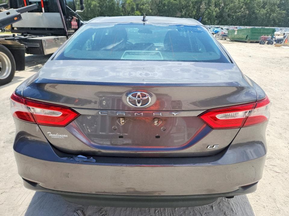 2019 TOYOTA CAMRY LE 6