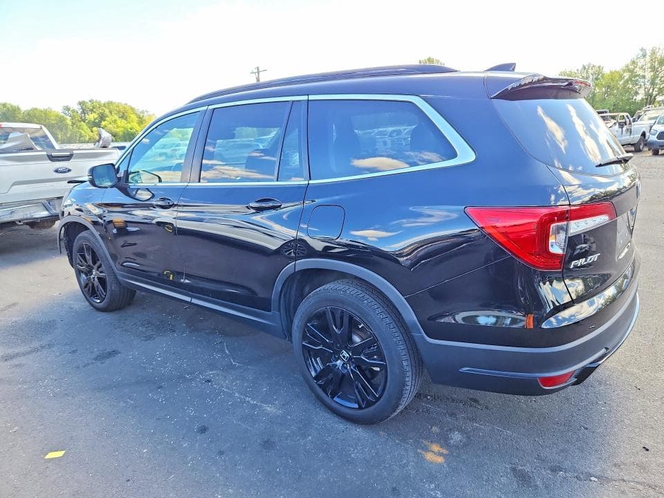 2022 HONDA PILOT SE 2