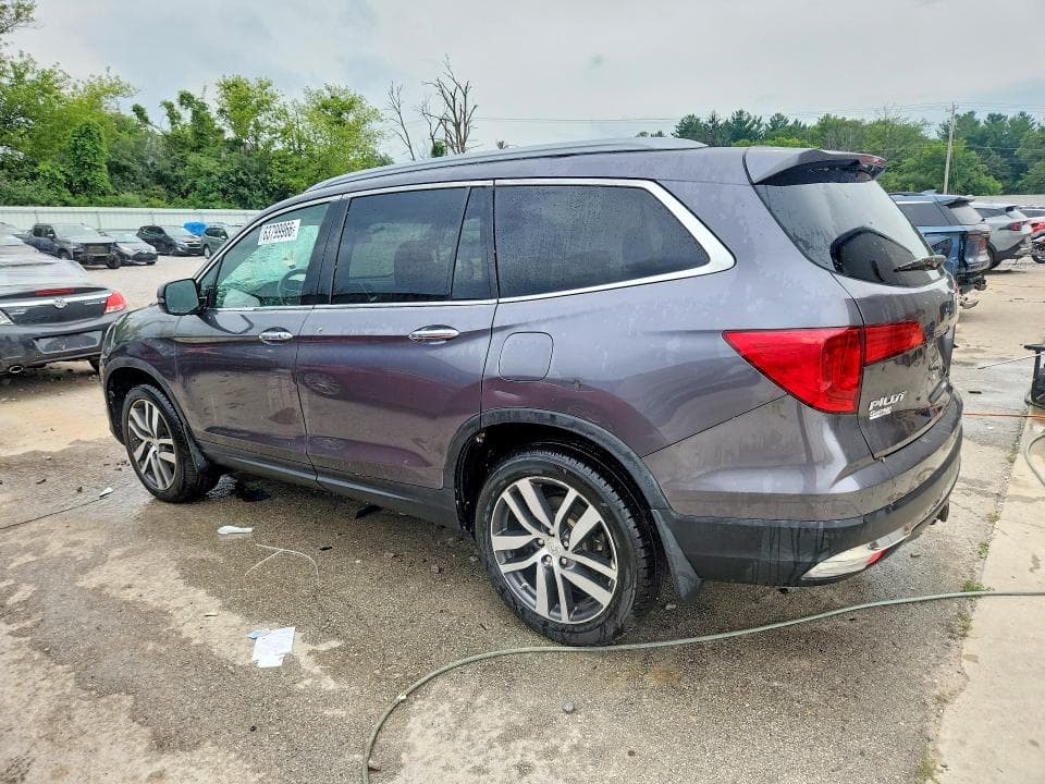 2017 HONDA PILOT ELITE 2