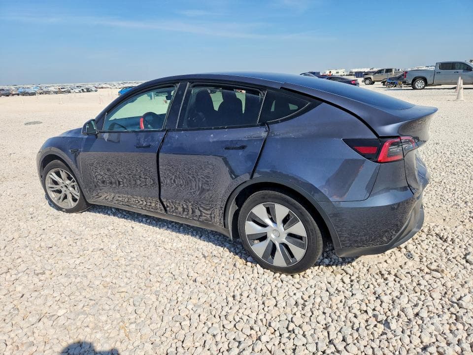 2023 TESLA MODEL Y 2