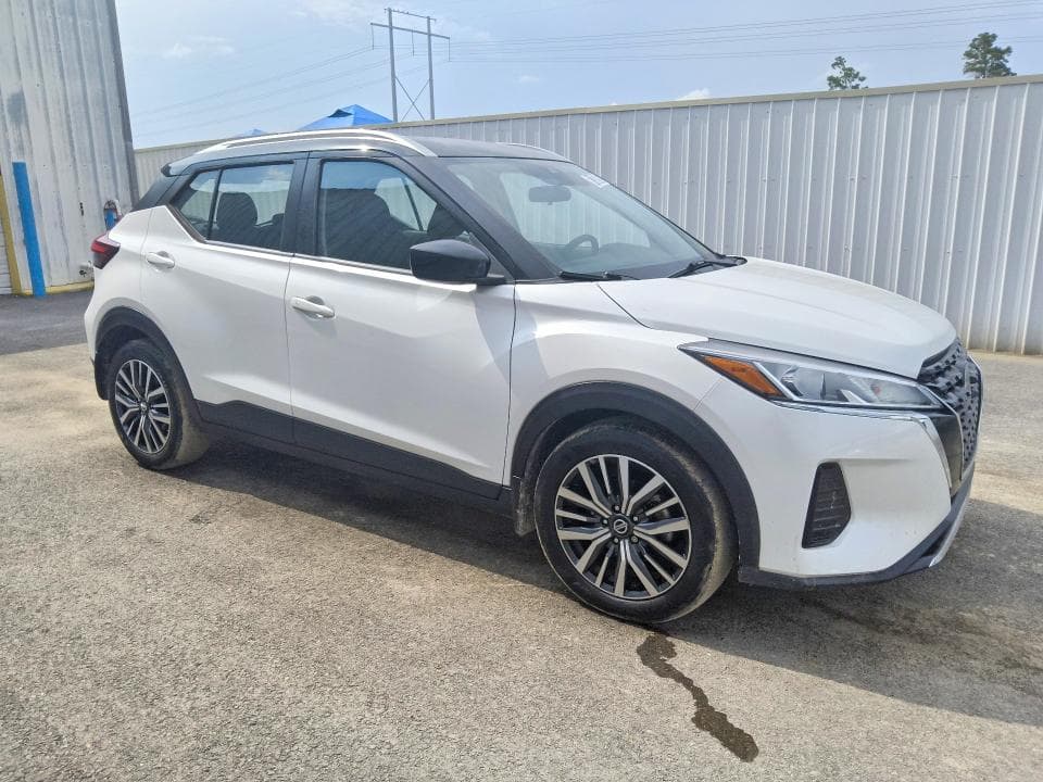 2021 NISSAN KICKS SV 4