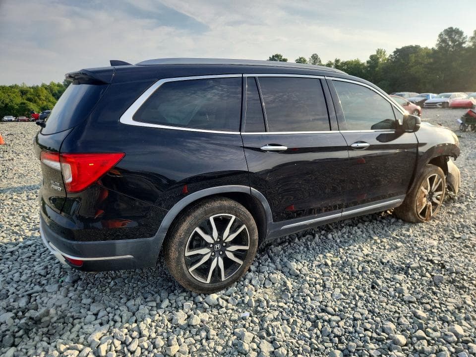 2019 HONDA PILOT ELITE 3