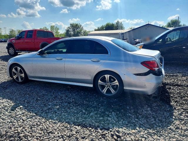 2018 MERCEDES-BENZ E 300 2