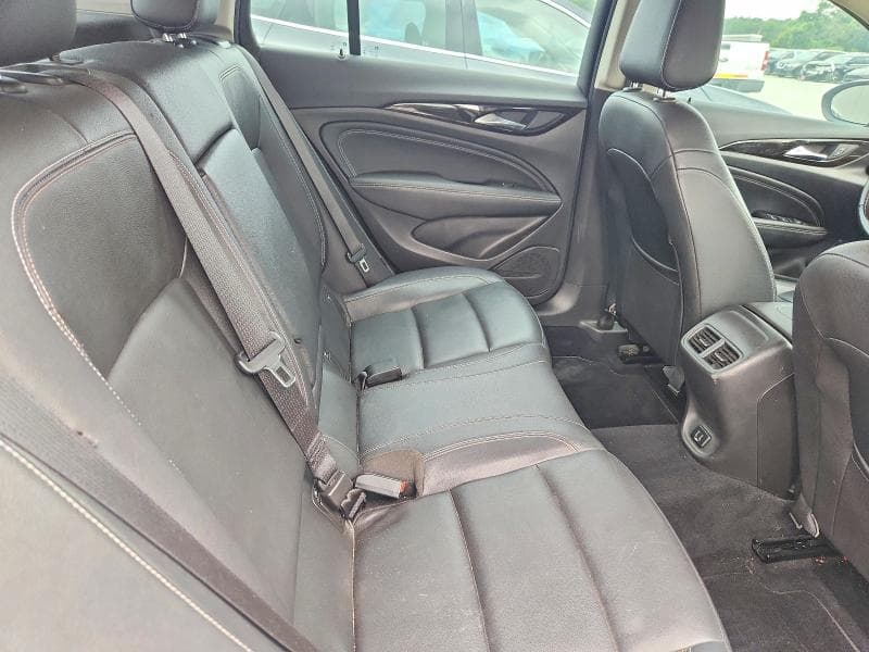 2018 BUICK REGAL ESSENCE 10
